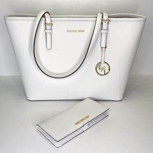 2Pc Jet Set Travel Carryall White Tote & Wallet